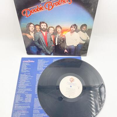 THE DOOBIE BROTHERS â€œONE STEP CLOSERâ€ VINYL RECORD