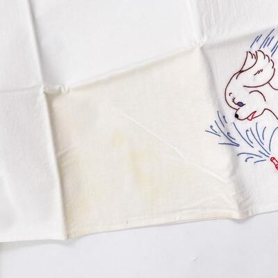 VINTAGE EMBROIDERED DOG TEA TOWELS 