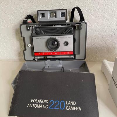 Lot 175 Vintage Cameras