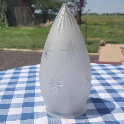 Lot 226: Vintage Glass Light Shade
