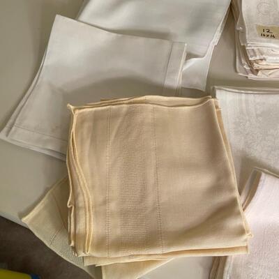 Lot 182  Variety of Cloth Napkins