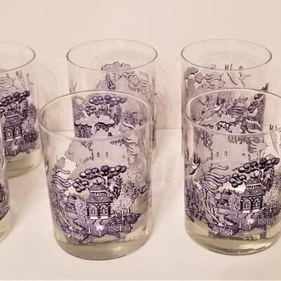 Lot #30  Set of 7 Rock Glasses - Blue Willow pattern