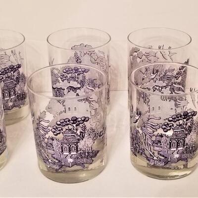 Lot #30  Set of 7 Rock Glasses - Blue Willow pattern