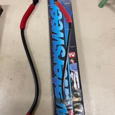 Lot 196  Water Sweeper 