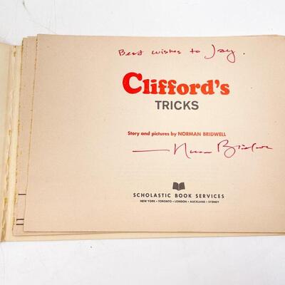 *SIGNED BY NORMAL BRIDWELL!* PAPERBACK CLIFFORD BOOKS