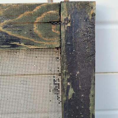Lot 230: Vintage Farmhouse Window Screen Chippy Paint 