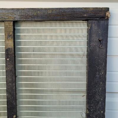Lot 231: Vintage Farmhouse Window Coil Screen Chippy Paint 