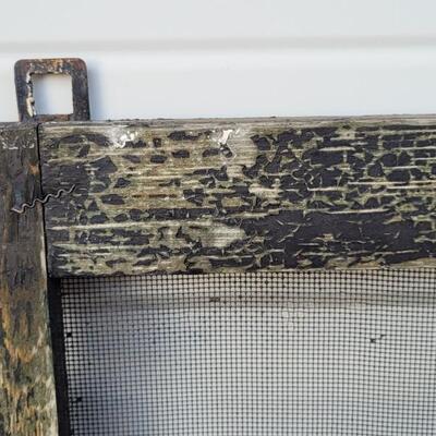 Lot 234: Vintage Farmhouse Window Screen Chippy Paint 