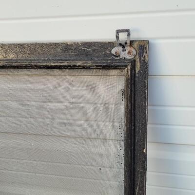 Lot 235: Vintage Farmhouse Window Screen Chippy Paint 