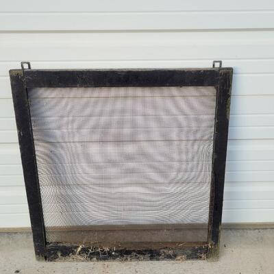 Lot 235: Vintage Farmhouse Window Screen Chippy Paint 