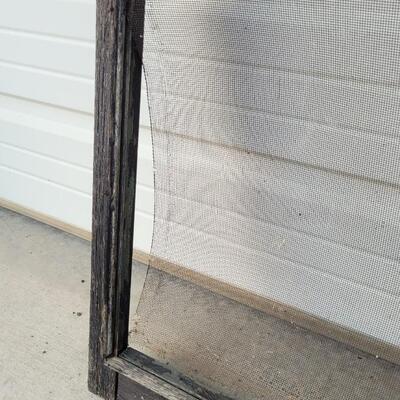 Lot 235: Vintage Farmhouse Window Screen Chippy Paint 