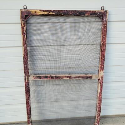 Lot 236: Vintage Farmhouse Window Screen Chippy Paint 