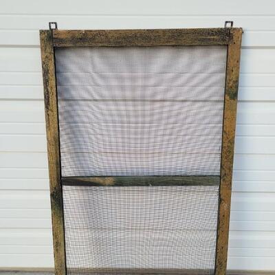 Lot 237: Vintage Farmhouse Window Screen Chippy Paint 