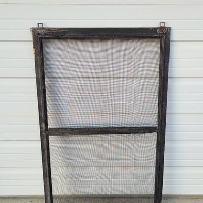 Lot 237: Vintage Farmhouse Window Screen Chippy Paint 