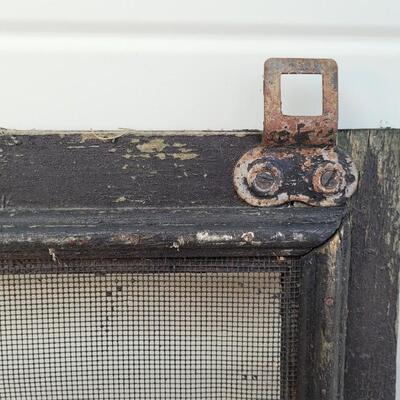 Lot 237: Vintage Farmhouse Window Screen Chippy Paint 