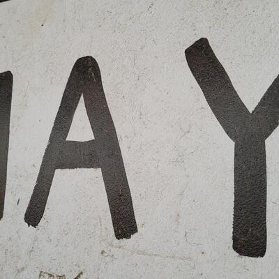 Lot 246: Vintage 34.5" x 48" Handpainted Wood Farmhouse HAY FOR SALE Sign 