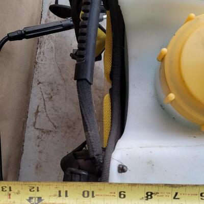Lot 250: GROUNDWORK Pro Series Mobile Backpack Fertilizer/Pesticide Sprayer 