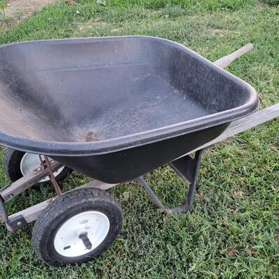 Lot 253: Vintage UNION 8-Cube Double Tire Wheelbarrow