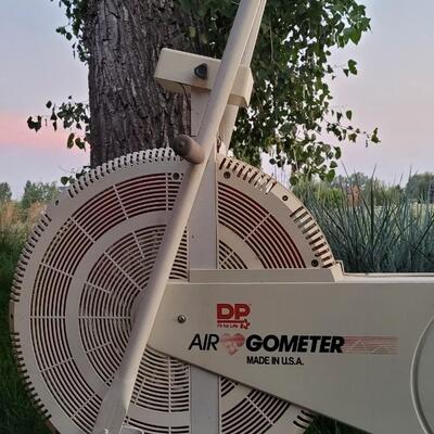Lot 258: Vintage DP Air GoMeter Exercise Bike 