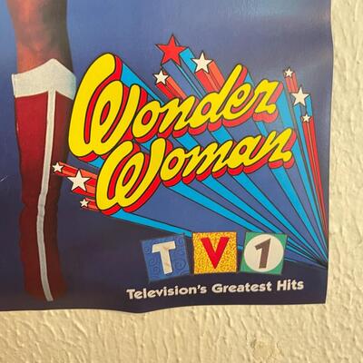 SMALL â€œWONDER WOMANâ€ LYNDA CARTER TV1 POSTER