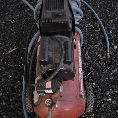 Lot 262: COLEMAN 4HP 11 Gallon PowerMate Handyman Air Compressor w/ Air Hose WORKS
