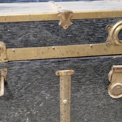 Lot 266: Vintage Steamer Trunk w/ Original Insert Shelf