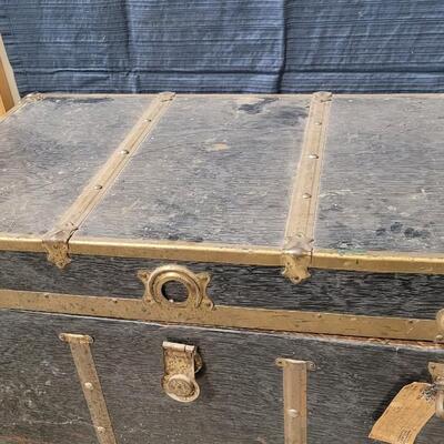 Lot 266: Vintage Steamer Trunk w/ Original Insert Shelf