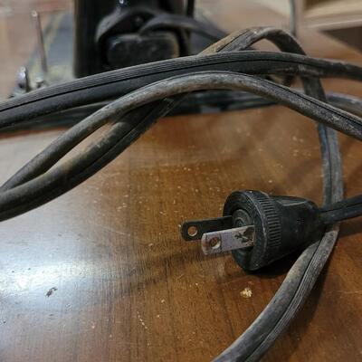 Lot 275: Antique SINGER Sewing Machine w/ Pedal and Power Cord Untested 