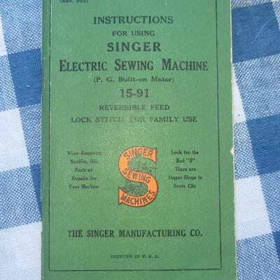 Lot 275: Antique SINGER Sewing Machine w/ Pedal and Power Cord Untested 