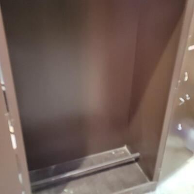 Lot 279: Vintage Metal Storage Cabinet 