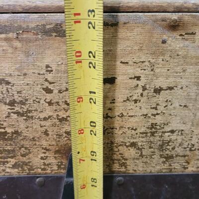Lot 281: Vintage Steamer Trunk Brown