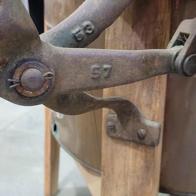 Lot 284: Antique Vacuum Washer w/ Original Copper Tub and Wood Stand