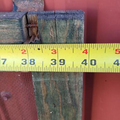 Lot 285: Vintage Farmhouse Window Screen Chippy Paint 