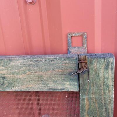 Lot 285: Vintage Farmhouse Window Screen Chippy Paint 