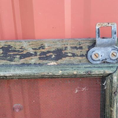 Lot 286: Vintage Farmhouse Window Screen Chippy Paint 