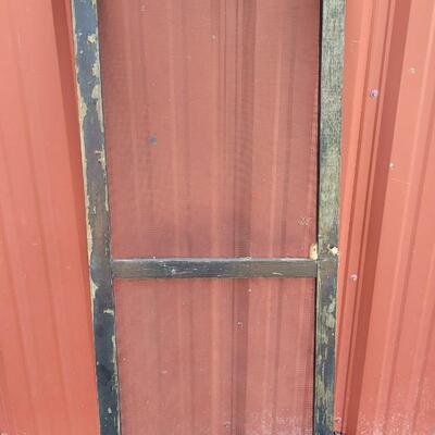 Lot 287: Vintage Farmhouse Window Screen Chippy Paint 