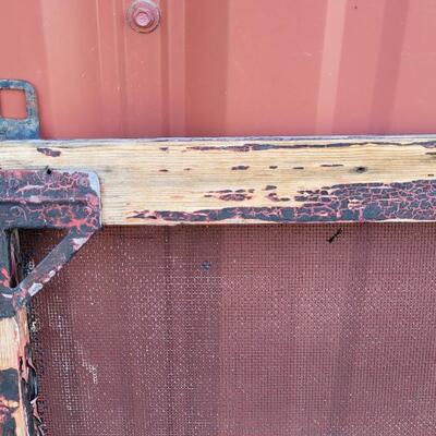 Lot 288: Vintage Farmhouse Window Screen Chippy Paint 