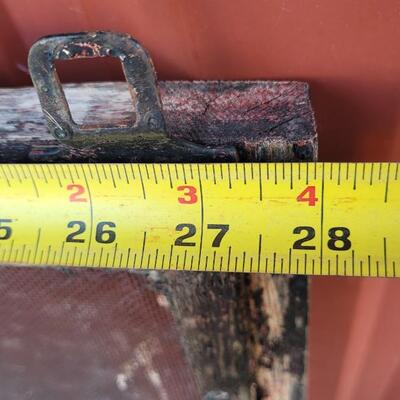 Lot 288: Vintage Farmhouse Window Screen Chippy Paint 