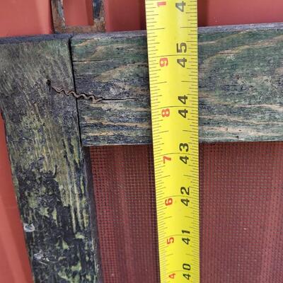 Lot 289: Vintage Farmhouse Window Screen Chippy Paint 