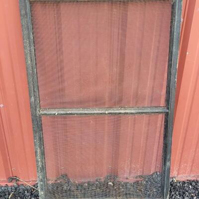 Lot 289: Vintage Farmhouse Window Screen Chippy Paint 