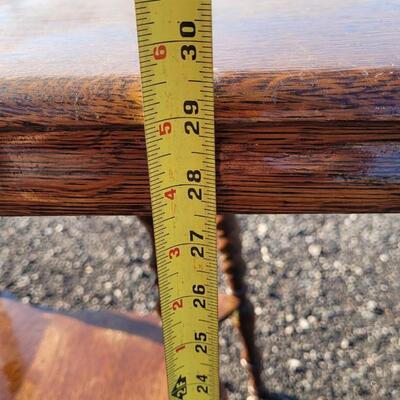 Lot 290: Antique Spindle Barley Twist American Classical Turned Leg Bobbin Plant or Side Table 2-Tier 