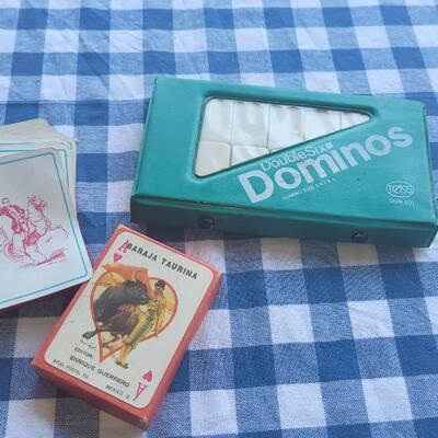 Lot 293: Vintage Cards and Dominos