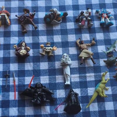 Lot 297: Action Figures Lot