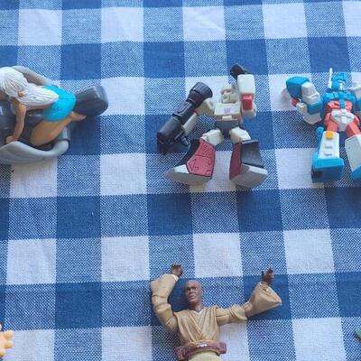 Lot 297: Action Figures Lot
