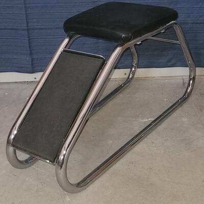 Lot 306: Shoe Stool