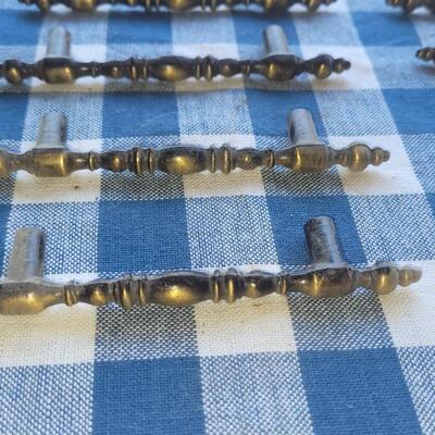 Lot 310: Vintage Brass Handles Lot #1