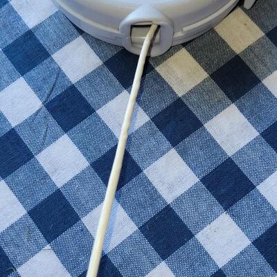 Lot 320: Clothesline 