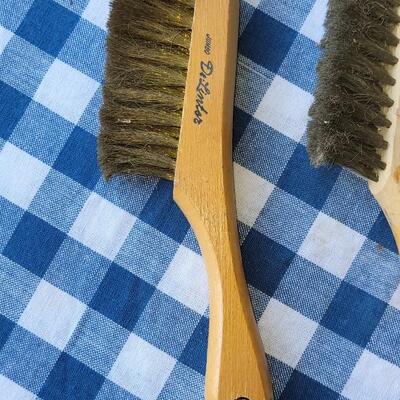 Lot 327: Vintage Metal Bristle Brush Lot