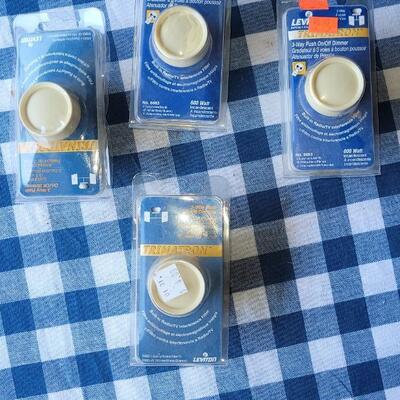 Lot 331: Light Dimmers (4)
