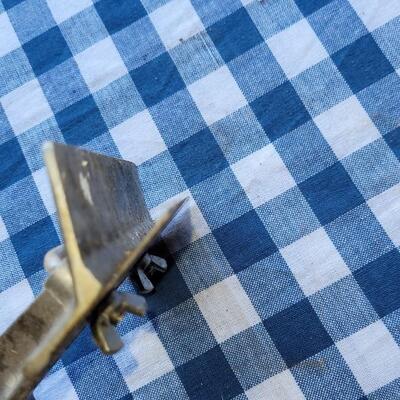 Lot 338: Redi Gril Heavy Duty Scraper